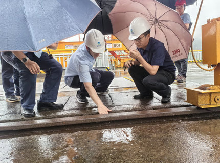 公司領(lǐng)導(dǎo)在江埡電站帶班檢查防汛安全工作