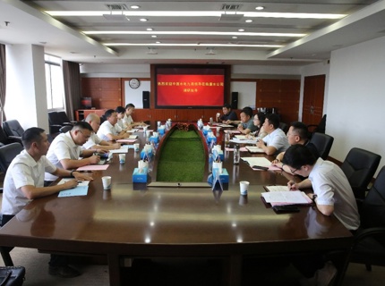 陳印輝與水電九局總經(jīng)理肖進(jìn)城交流座談