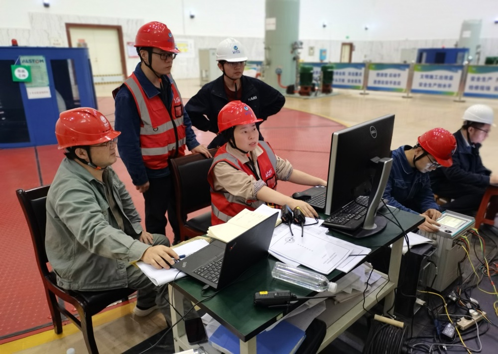 b4e9f027f1c15e46996912adf73128df